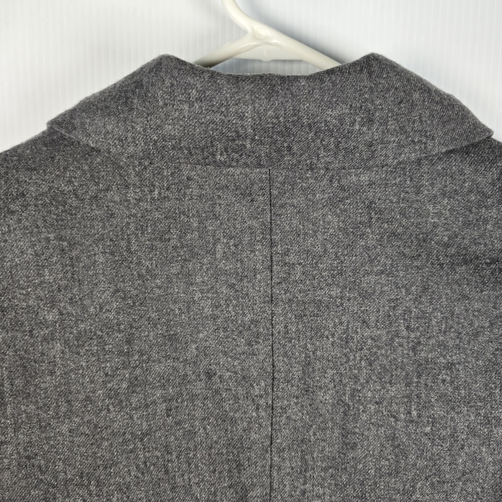 Talbots Women's Kate Fit Grey Wool Blazer Gatheted Lapels Button Closure Size 8 - Picture 13 of 16